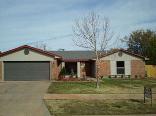 6805 SW Bainbridge Ave, Lawton, OK 73505