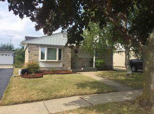 5636 44th Ave, Kenosha, WI 53144