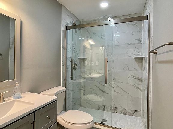 Main bathroom