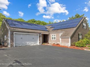 31 Ethan Allen Rd, Freehold, NJ 07728