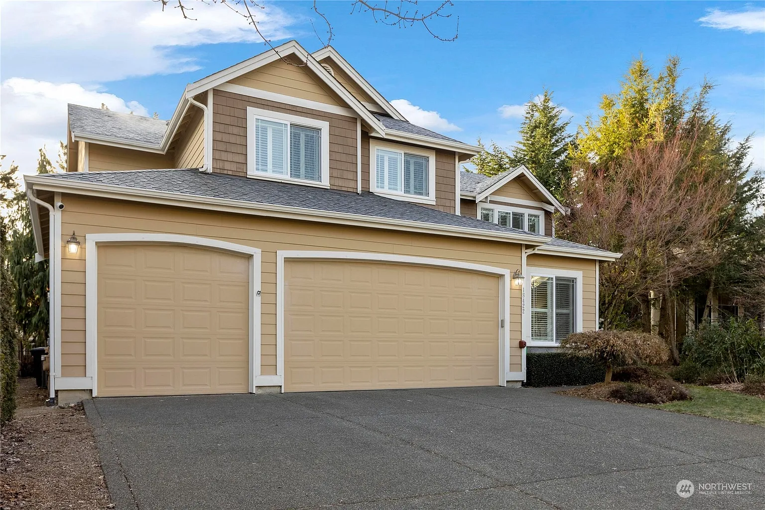 18422 172nd Court SE photo 1
