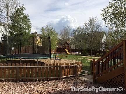 5th image of 8815 Grovenor Ct