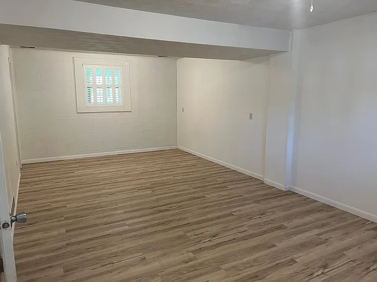1423 E Dunstan Dr — Photo 19