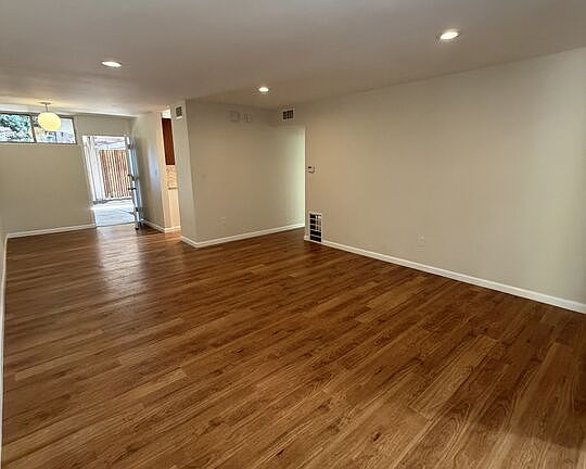 4th image of 2000 Ivar Ave APT 3