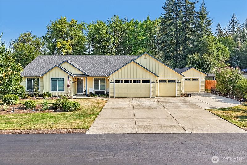 2nd image of 7406 NE 228th Street