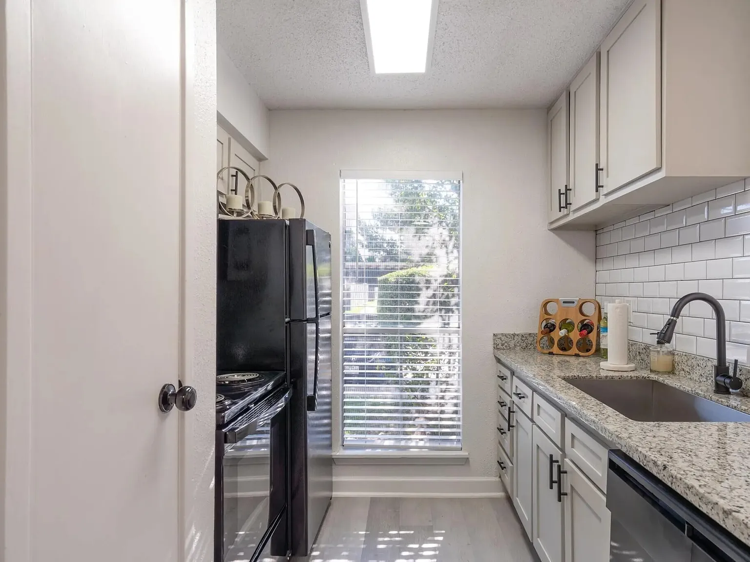 Skylar Pointe — Photo 2