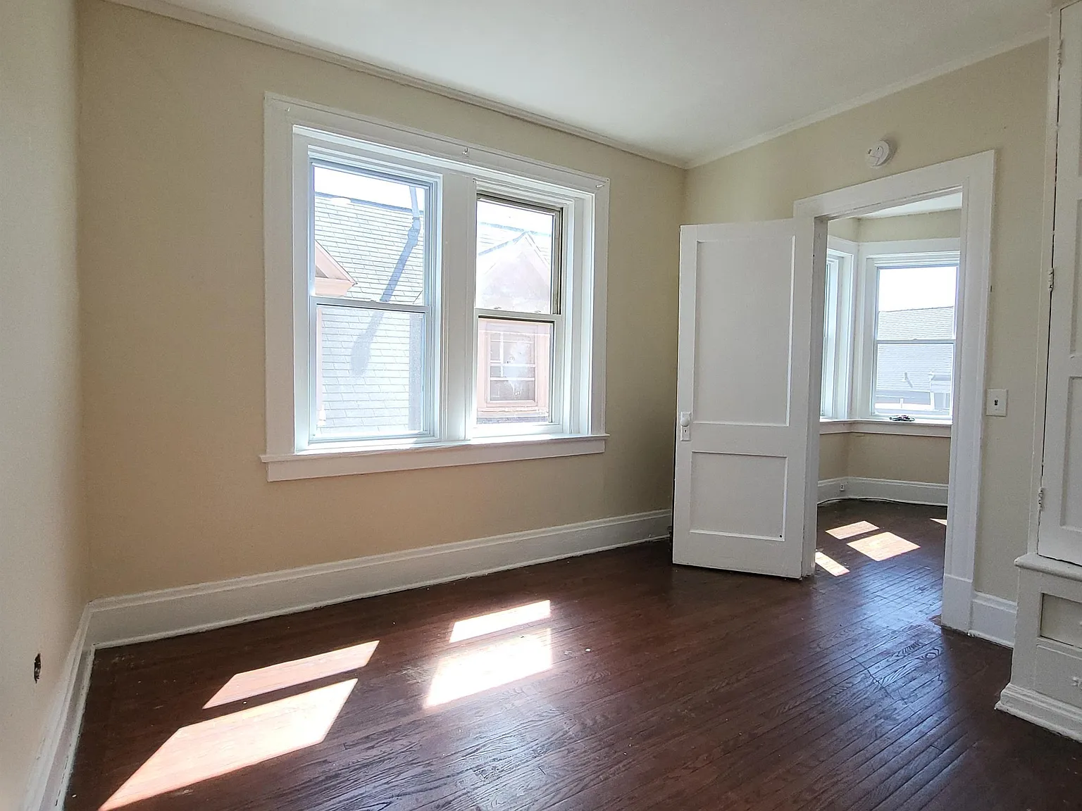 90 North Pearl Street — Photo 3