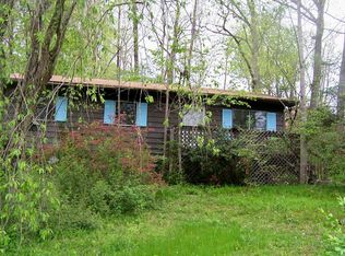 1186 Lakeshore Dr, Franklin, NC 28734