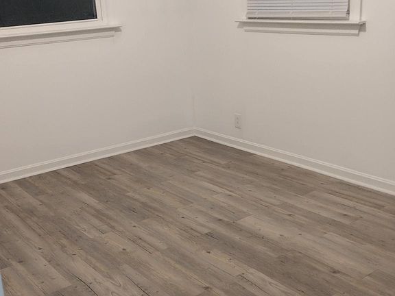 2nd image of 346 Hazel Lawn Dr #1