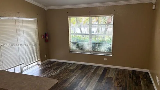 774 NW 16th Pl — Photo 36