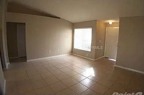 3 bed, 1212 sqft, $1,750 — Photo 4