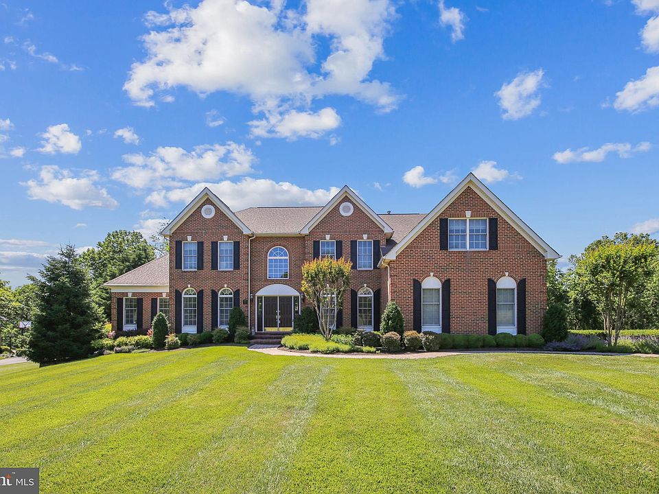 1st image of 11570 Seneca Hill Ct