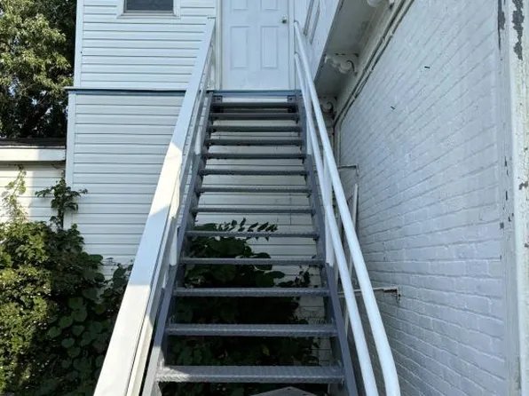 255 W Main St, Waynesboro, PA 17268