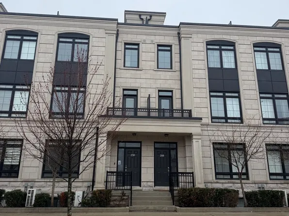 290 Buchanan Dr, Markham, ON L3R 4C4