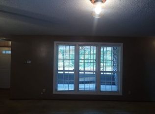 858 Walnut Valley Rd, Hot Springs, AR 71909