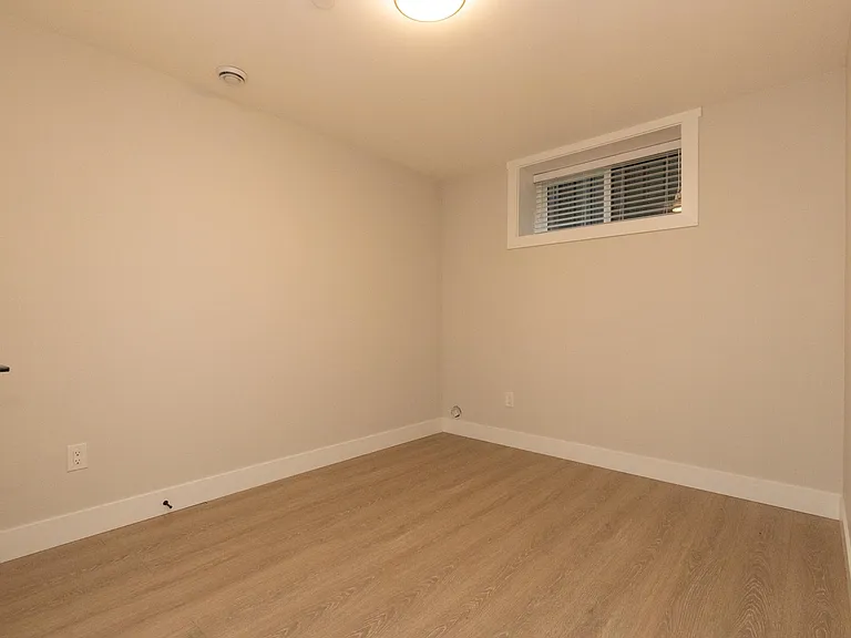 3668 Yale St — Photo 10