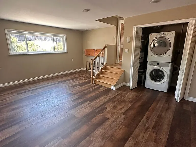 2152 Rexford Dr — Photo 8