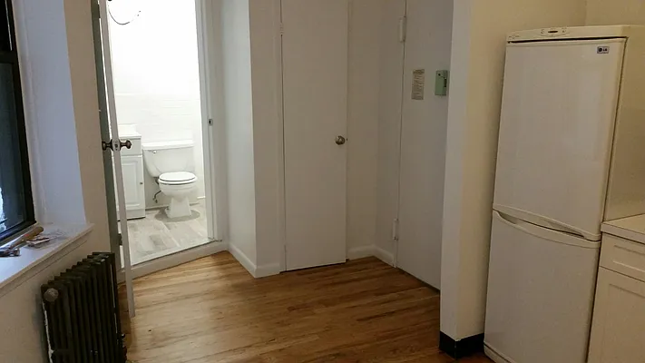 Rented by Tompkins Square Realty | media 12