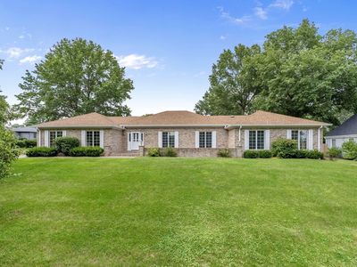 105 Deerpath Ln, Muscatine, IA, 52761