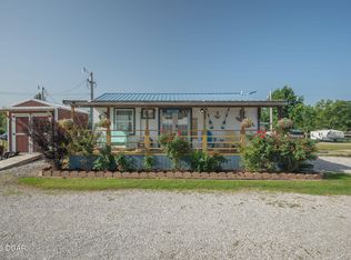 64487 E 254th Loop, Grove, OK 74344