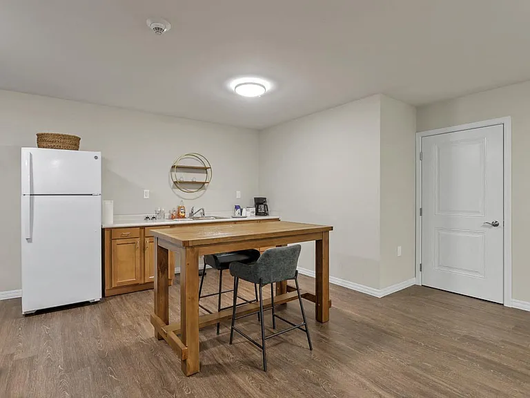 Jenkins Lofts — Photo 20