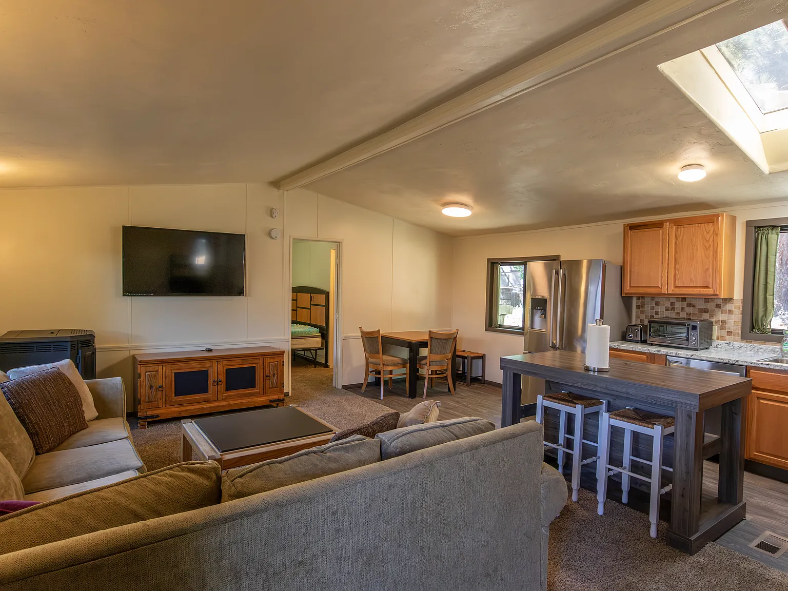 1 bed, 500 sqft, $1,500 — Photo 3