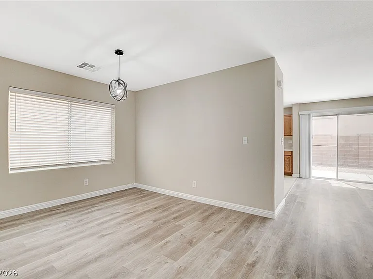 1129 Autumn Bay Ct — Photo 8