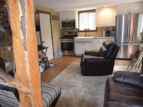 4th image of 33231 Holcomb Creek Dr