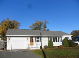 16 Crestwood St, Chicopee, MA 01020