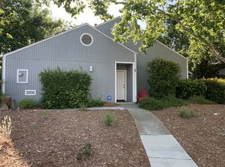 2444 Sycamore Ln APT 1, Davis, CA 95616