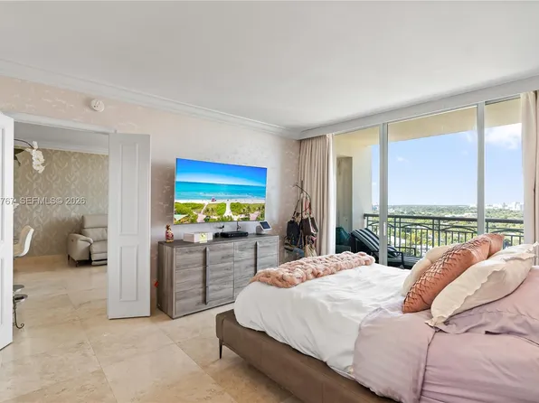 3350 SW 27th Ave APT 1706, Miami, FL 33133