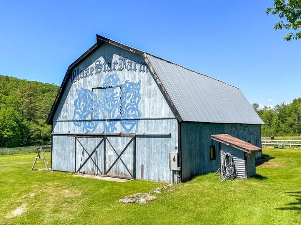 Briar Hill Road, Haverhill, NH 03774