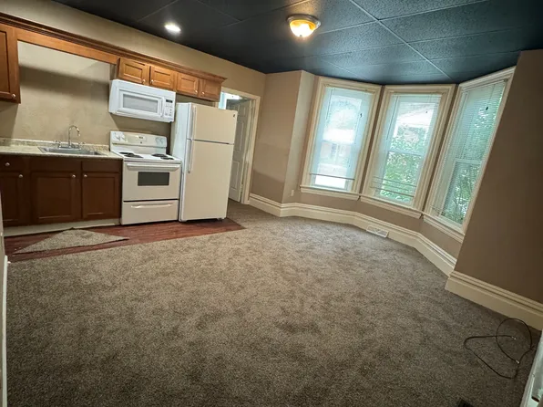 350 Jefferson St #2, Rochester, PA 15074
