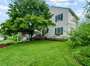 418 Norway Ave, Huntington, WV 25705
