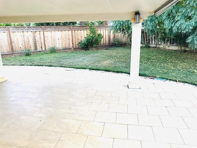 2723 Cherry Ave — Photo 11