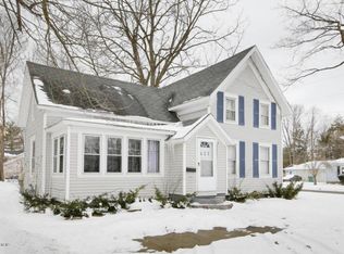 622 Walnut St, Three Rivers, MI 49093
