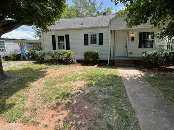 4 Fair St, Lexington, NC 27292