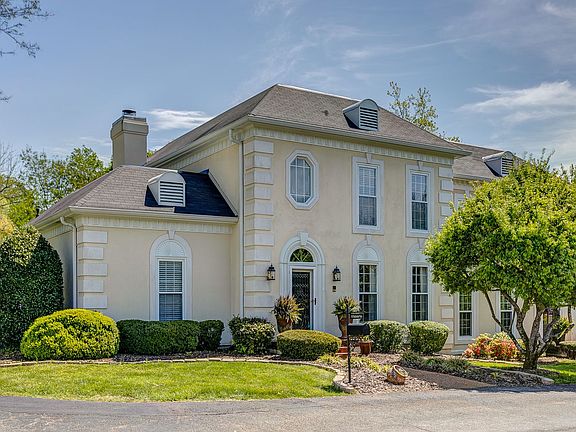 2nd image of 101 Westminster Pl