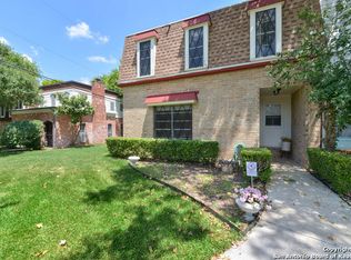 11832 Petal Dr, San Antonio, TX 78216