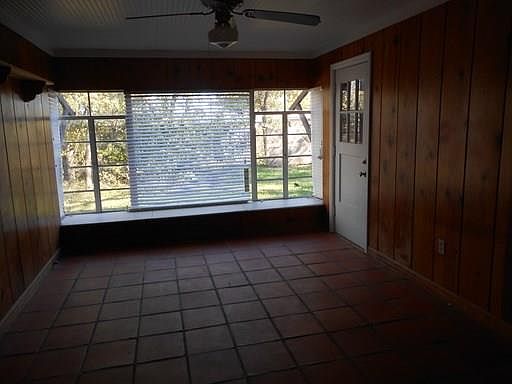 5th image of 2101 Highland Ave