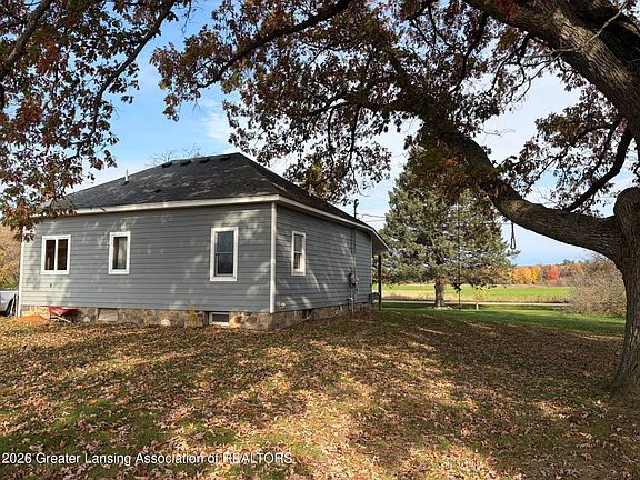 5th image of 1615 Jefferson Rd