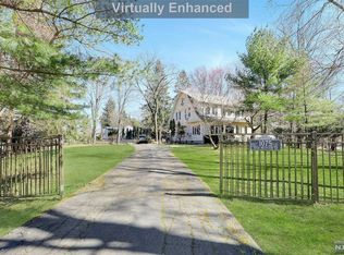 1075 High Mountain Rd, Franklin Lakes, NJ 07417