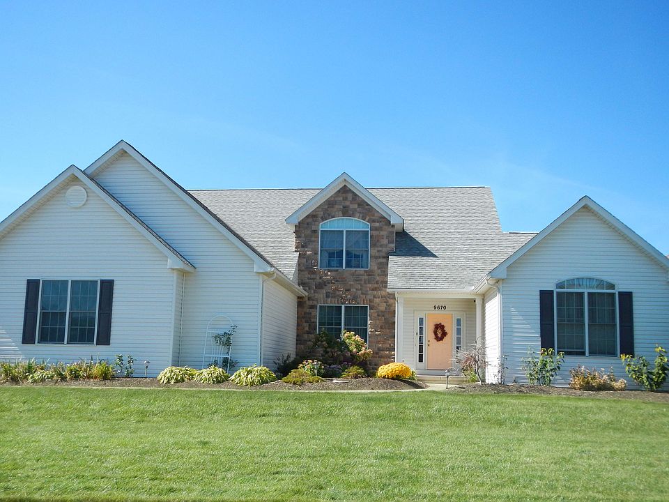 1st image of 9670 Maurer Dr
