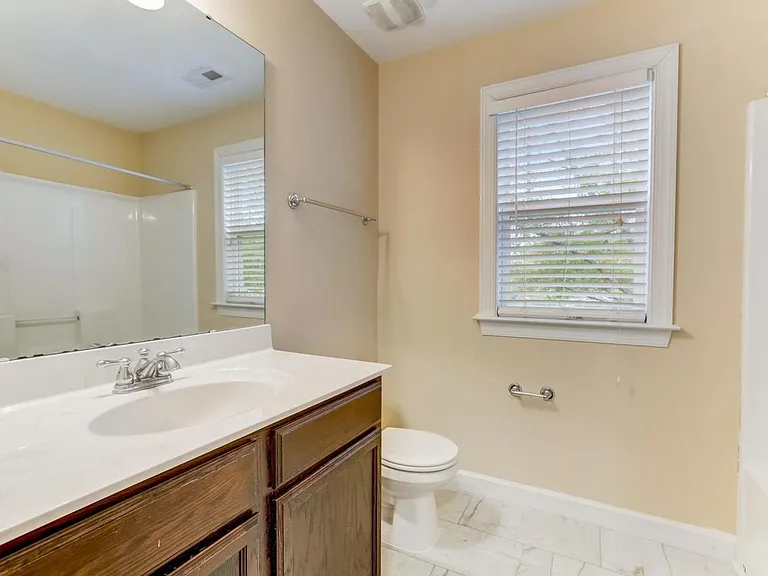 2115 Fieldhouse Ave — Photo 20