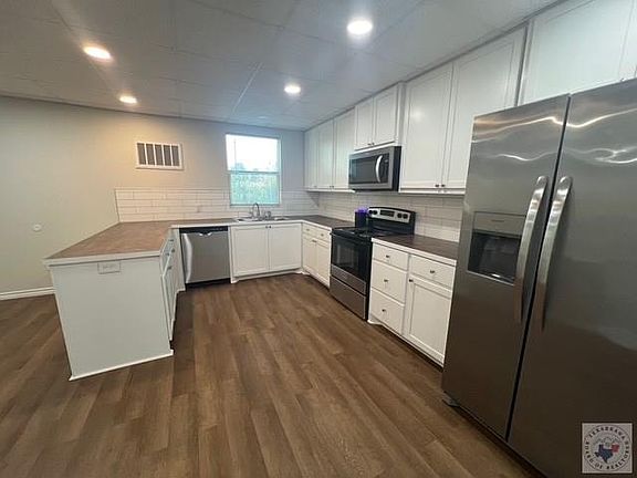 2nd image of 193A N Macedonia Rd