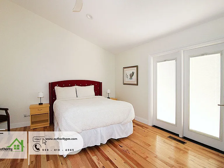 3350 Mountain Oak Dr — Photo 30