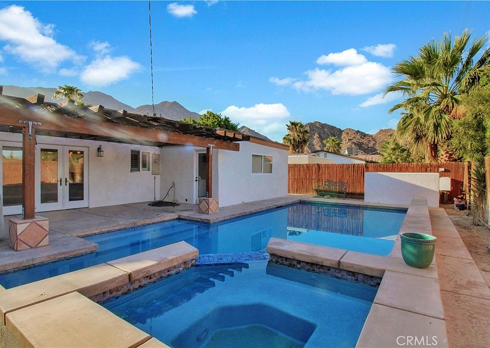 1st image of 51650 Avenida Rubio
