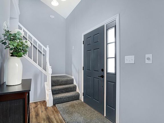 4th image of 8872 Falkirk Ct