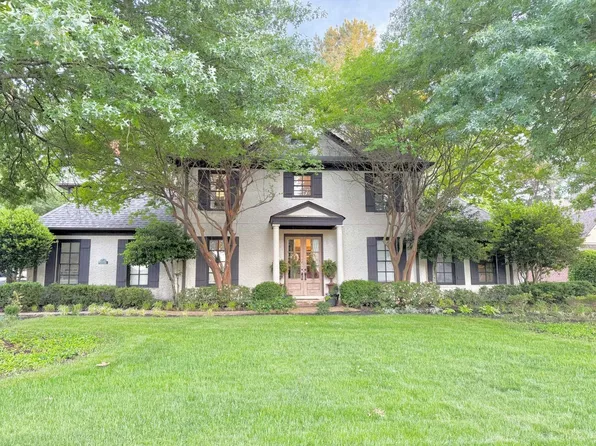 10751 Whisper Sage Dr, Collierville, TN 38017