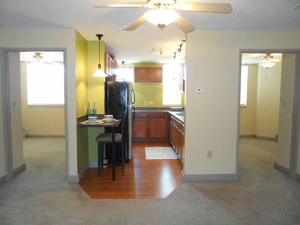 1st image of 455 N College Ave APT 8027